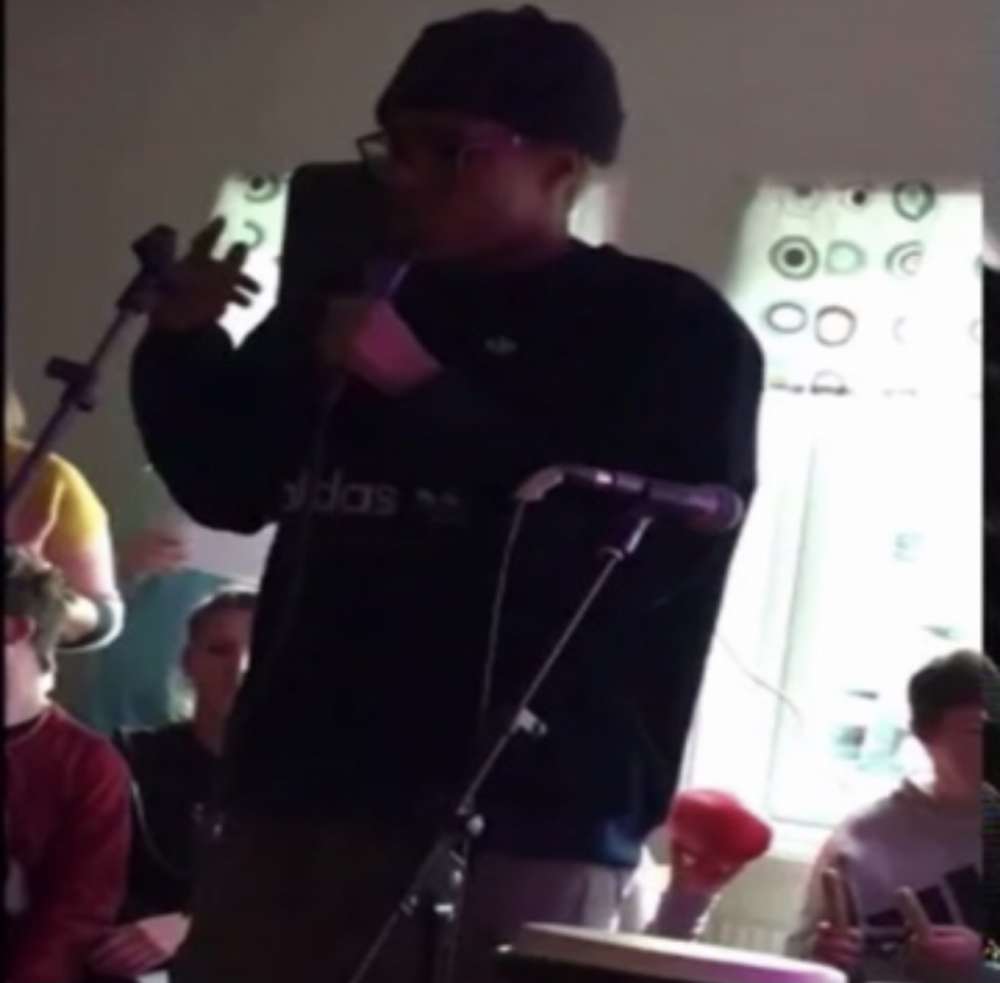 David SkillzMen & The ZEZE STAR